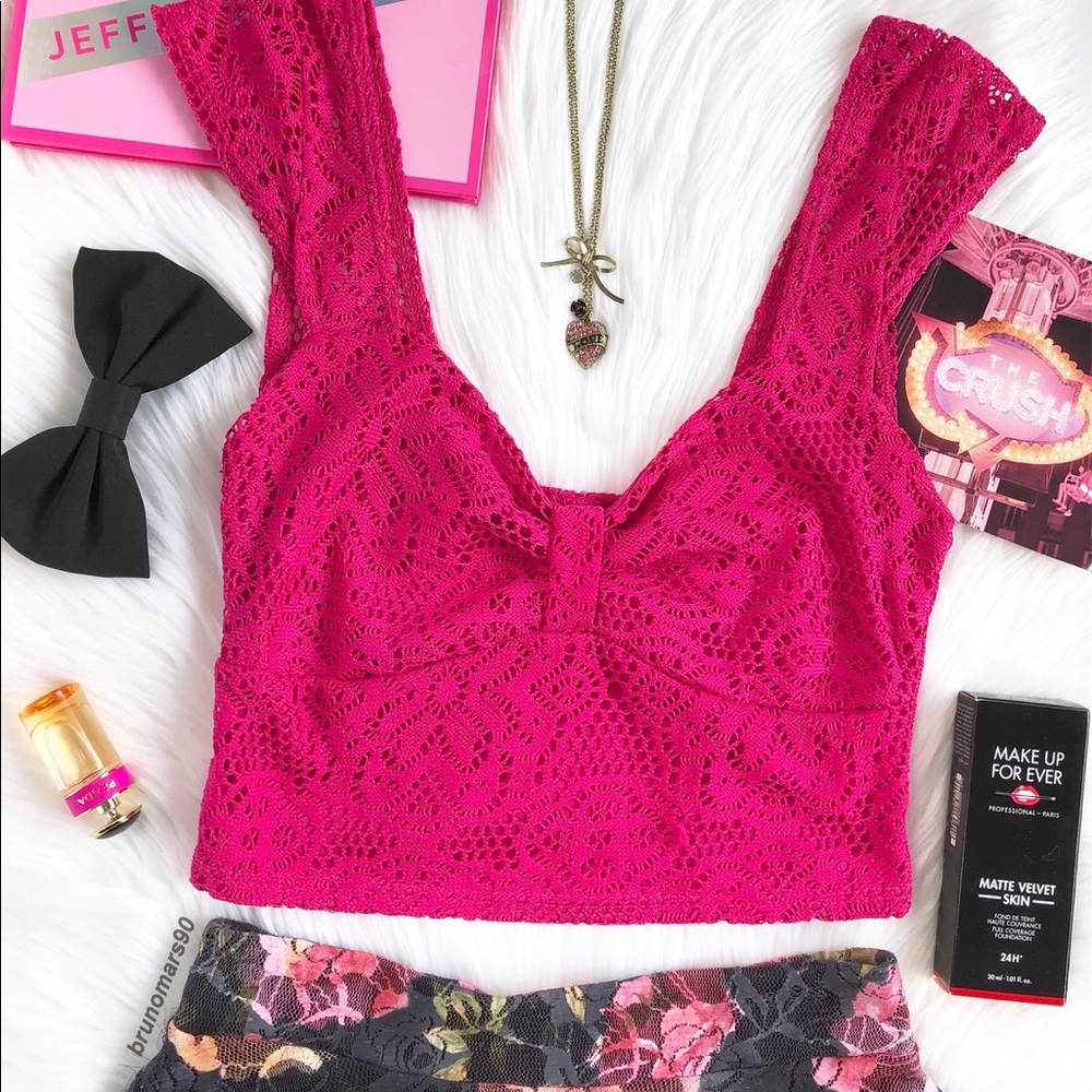 •HP• Charlotte Russe Lace Cap-Sleeve Bralette